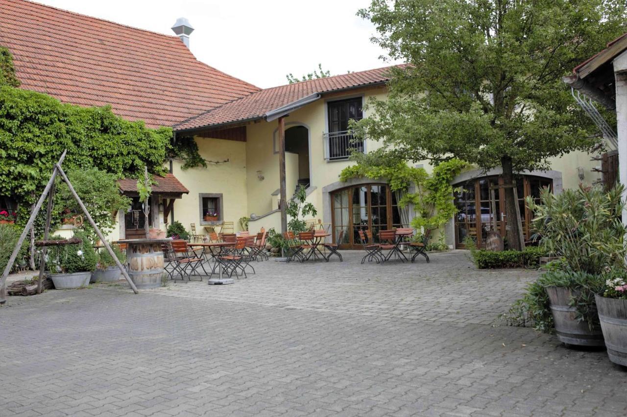 Отель Weingut Schilling Seinsheim Экстерьер фото